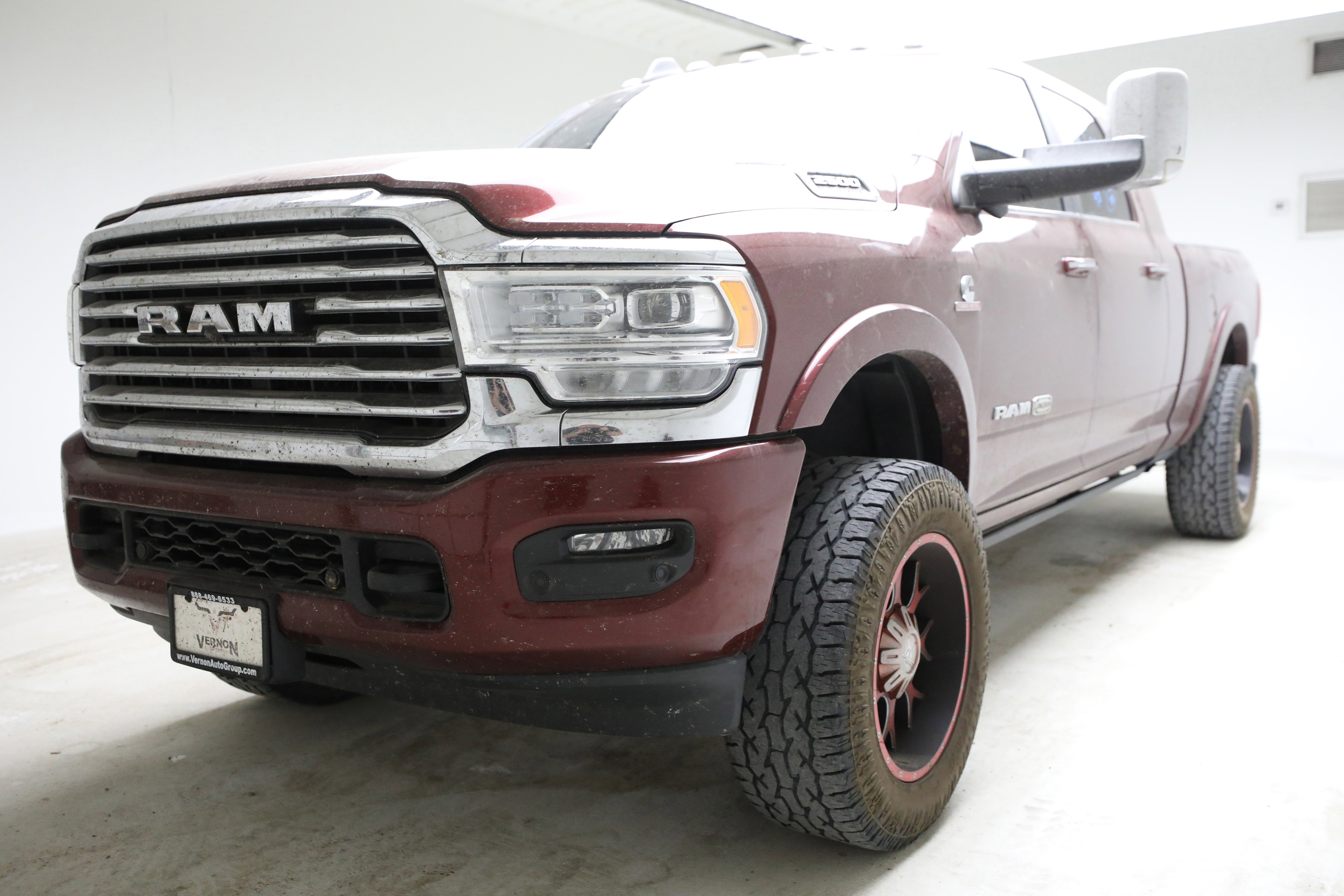 Used 2021 RAM 2500 Limited AWD/4WD image 1
