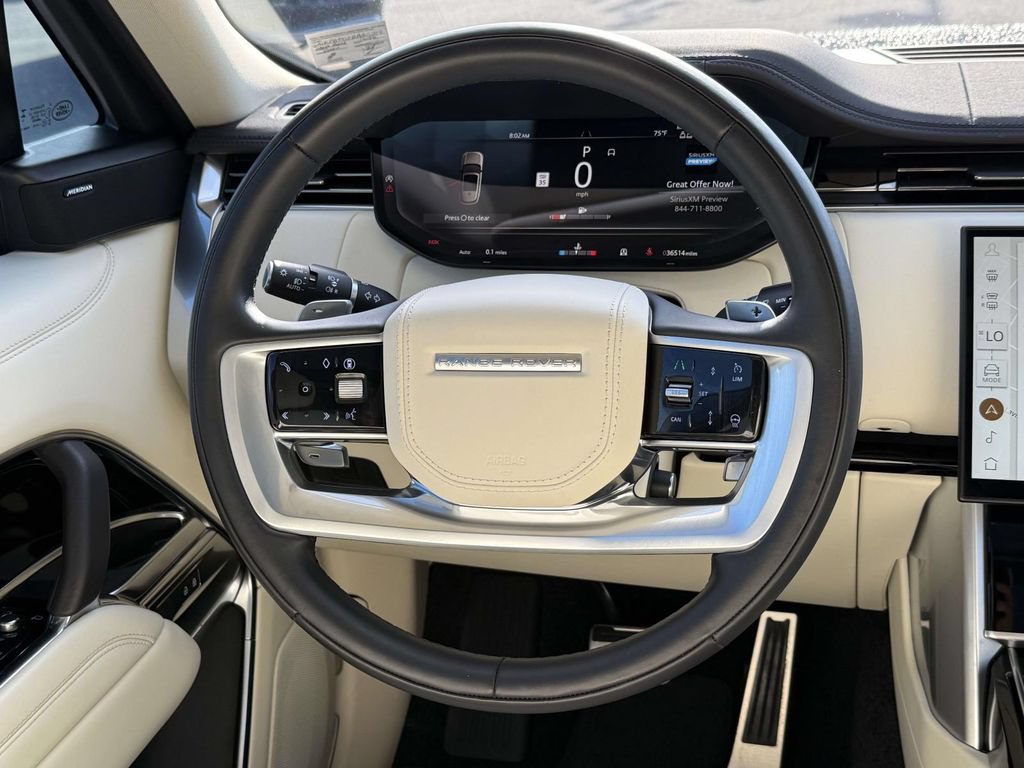 Used 2024 Land Rover Range Rover Long Wheelbase SE AWD/4WD image 9