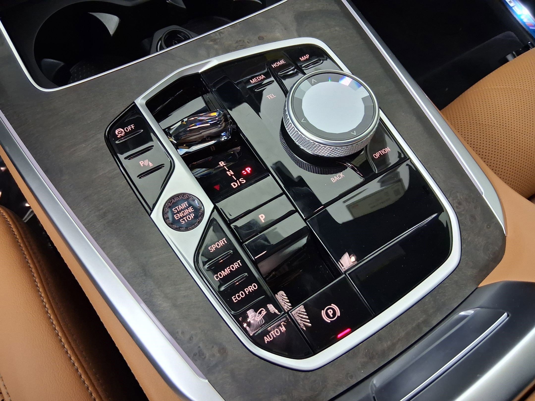 New 2026 BMW X5 M60i AWD/4WD image 17