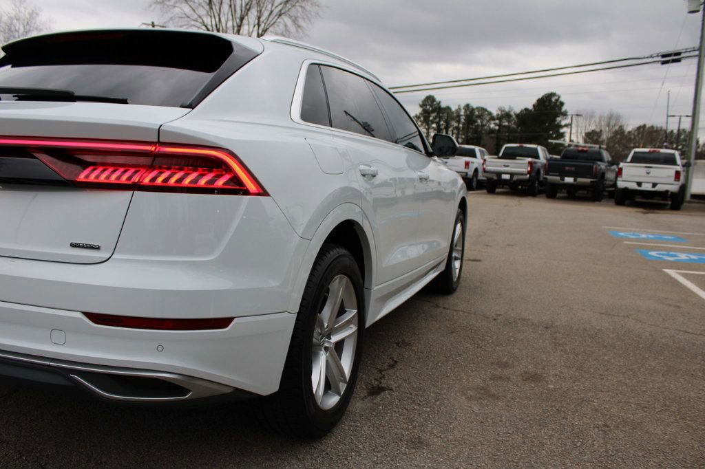 Used 2019 Audi Q8 Premium image 30