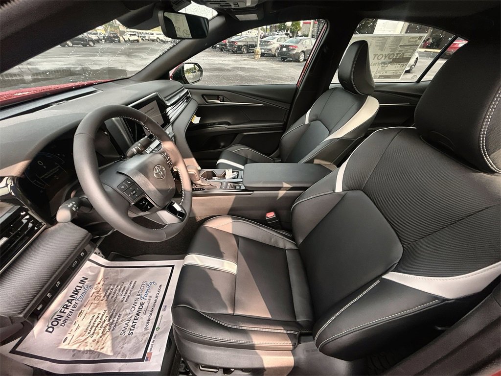 New 2025 Toyota Camry SE w/ Convenience Package image 15