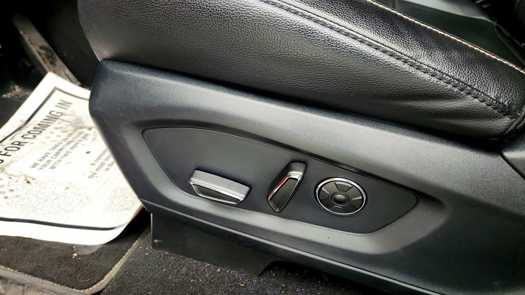 Used 2020 Ford Explorer ST w/ Premium Technology Package image 12