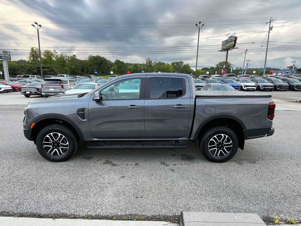 Used 2025 Ford Ranger Lariat w/ Trailer Tow Package AWD/4WD image 30