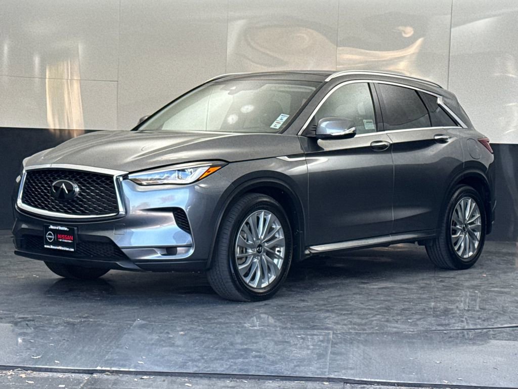 Used 2023 INFINITI QX50 Luxe w/ Cargo Package image 7