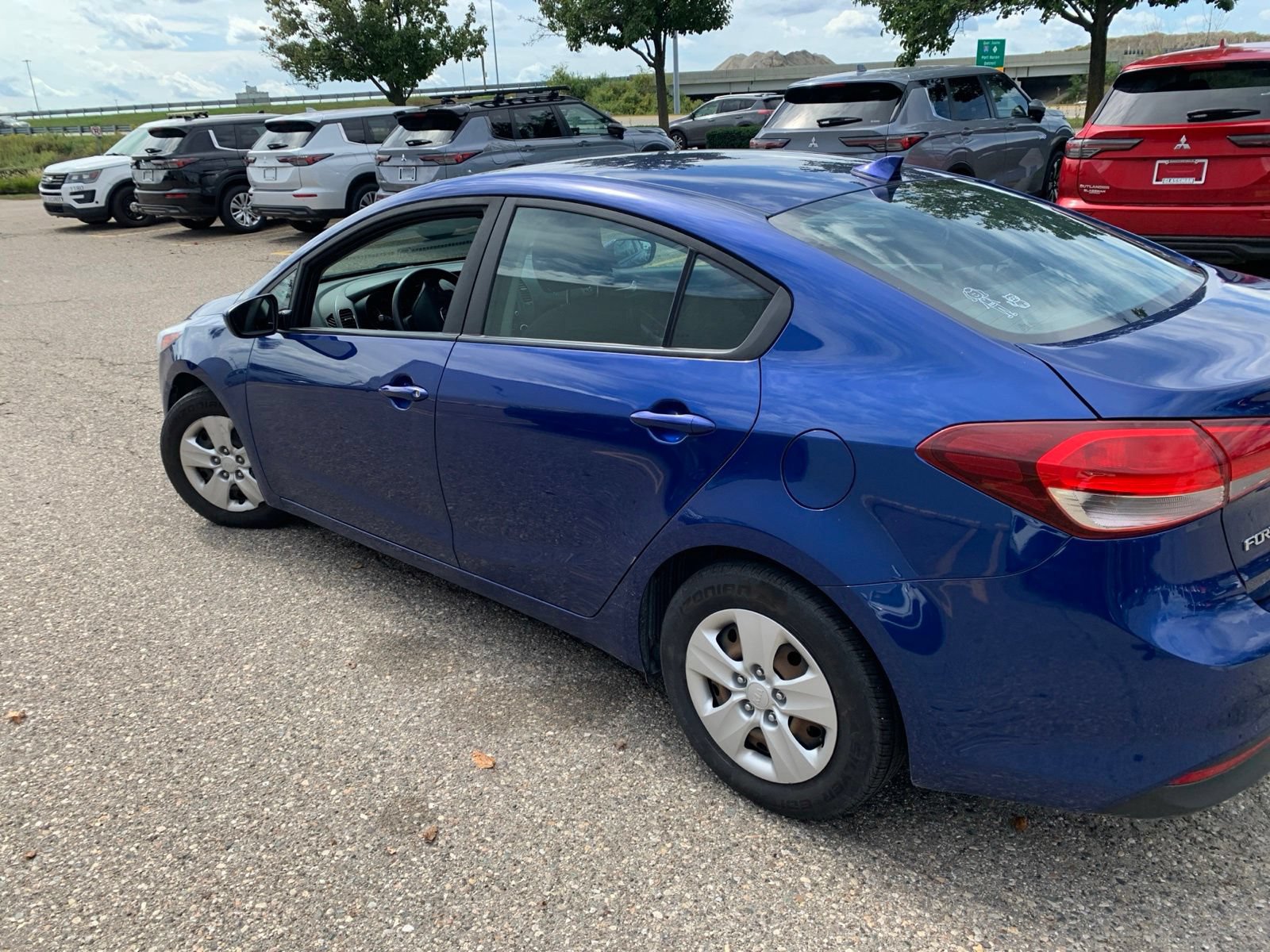 Used 2018 Kia Forte LX FWD image 6