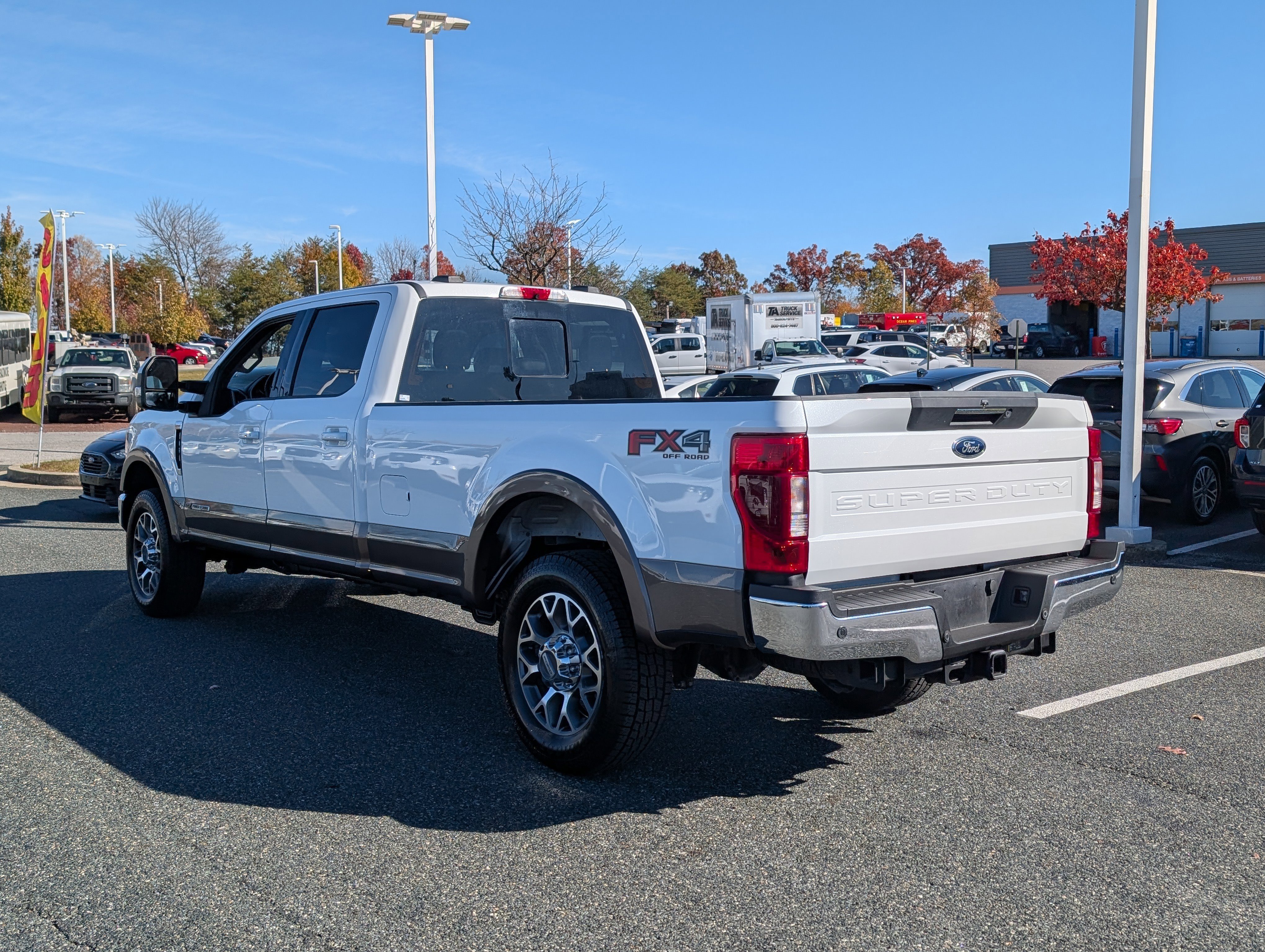 Certified 2020 Ford F350 Lariat w/ Lariat Ultimate Package image 5
