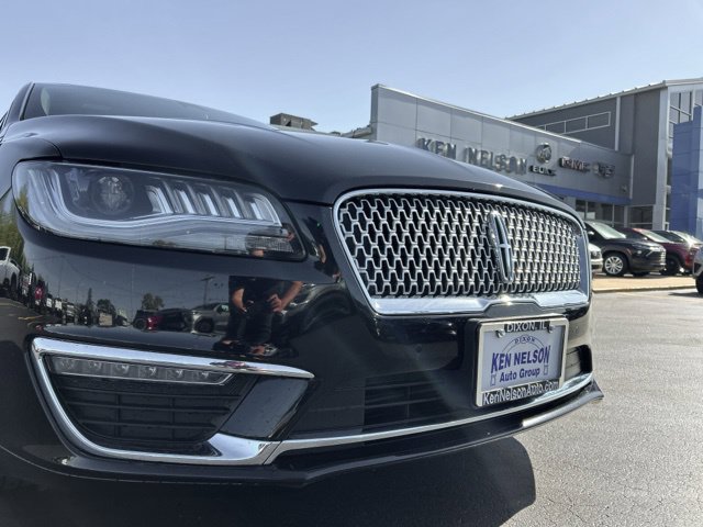 Used 2020 Lincoln MKZ Reserve w/ Elements Package FWD image 4