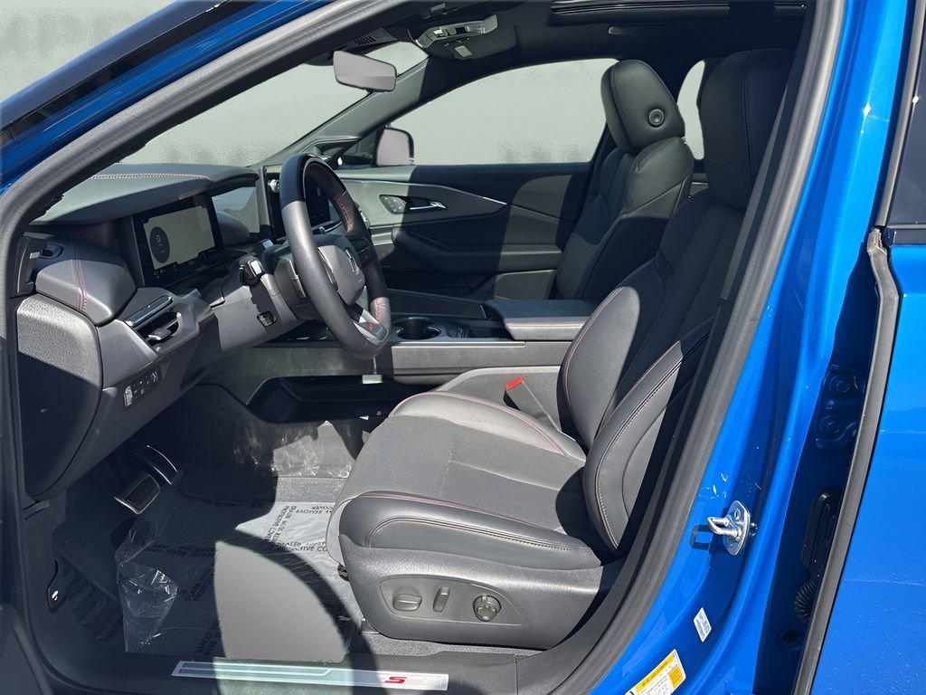 Used 2024 Acura ZDX Type S image 9