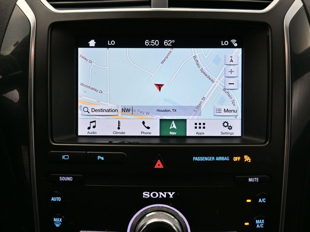 Used 2019 Ford Explorer Limited w/ Class III Trailer Tow Package AWD/4WD image 9