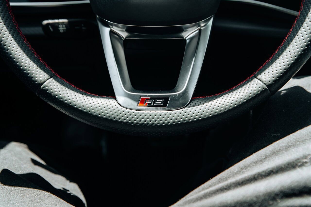 Used 2023 Audi RS Q8 w/ Black Optic Package AWD/4WD image 27