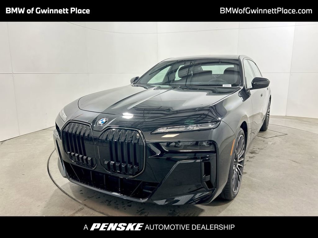 New 2025 BMW 760i xDrive w/ Executive Package