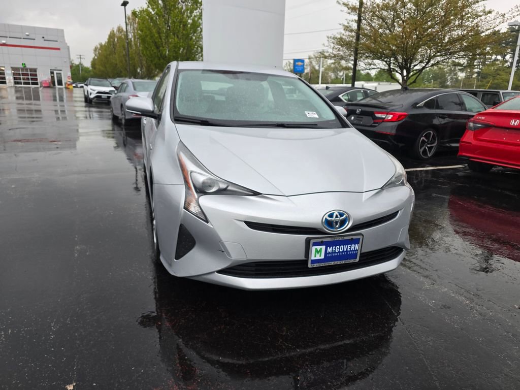 Used 2016 Toyota Prius Three FWD image 6