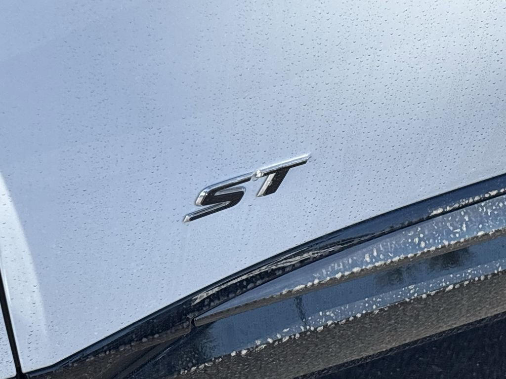 New 2026 Buick Envision Sport Touring image 32