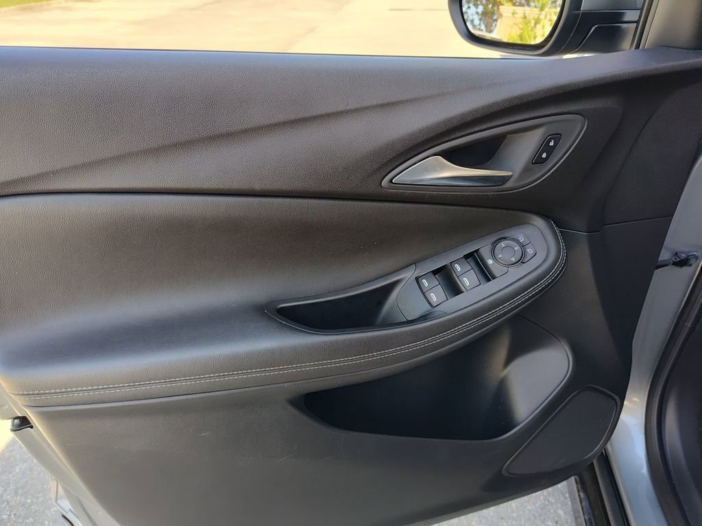 Used 2024 Buick Encore GX Sport Touring w/ Comfort Package image 19