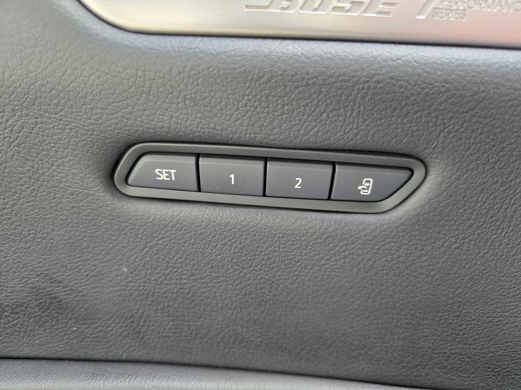 Used 2023 Cadillac XT5 Premium Luxury AWD/4WD image 18