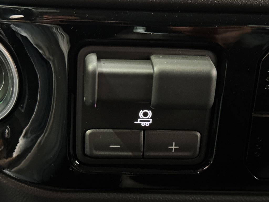 New 2026 Chevrolet Silverado 1500 LT image 32