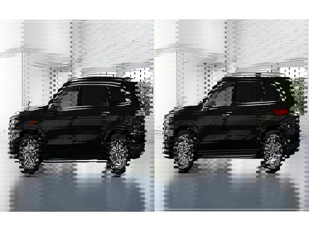 New 2026 Mercedes-Benz GLS 450 4MATIC image 34