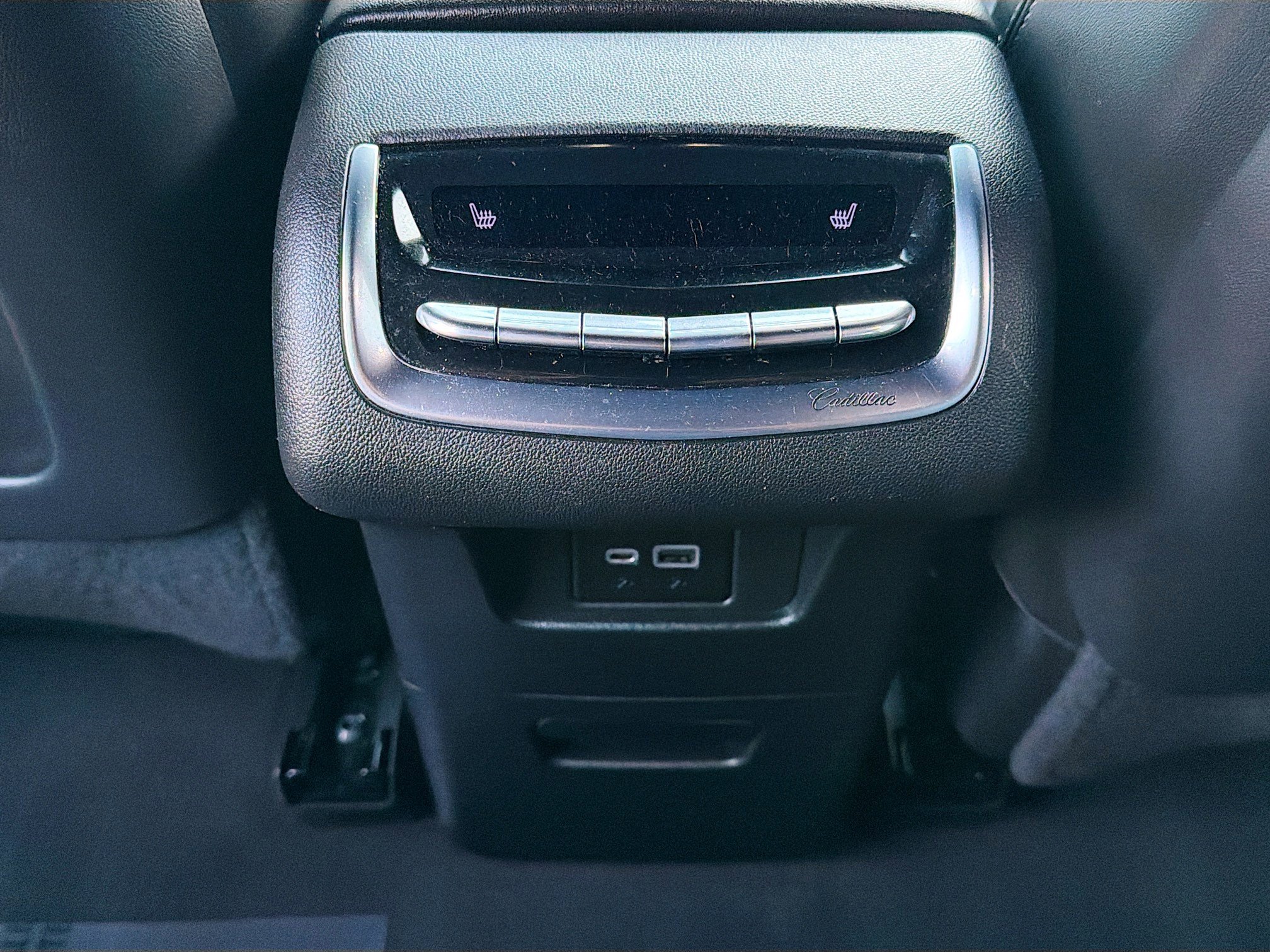 Used 2021 Cadillac XT6 Premium Luxury image 20