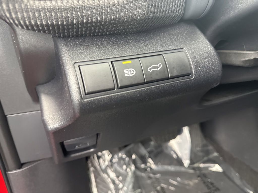 Used 2024 Toyota bZ4X XLE image 31