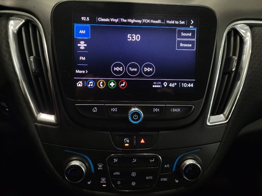 Used 2021 Chevrolet Malibu LT image 25