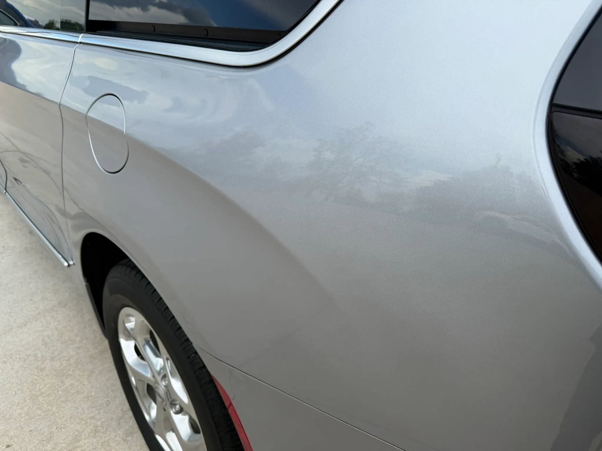 Used 2021 Chrysler Pacifica Limited image 75