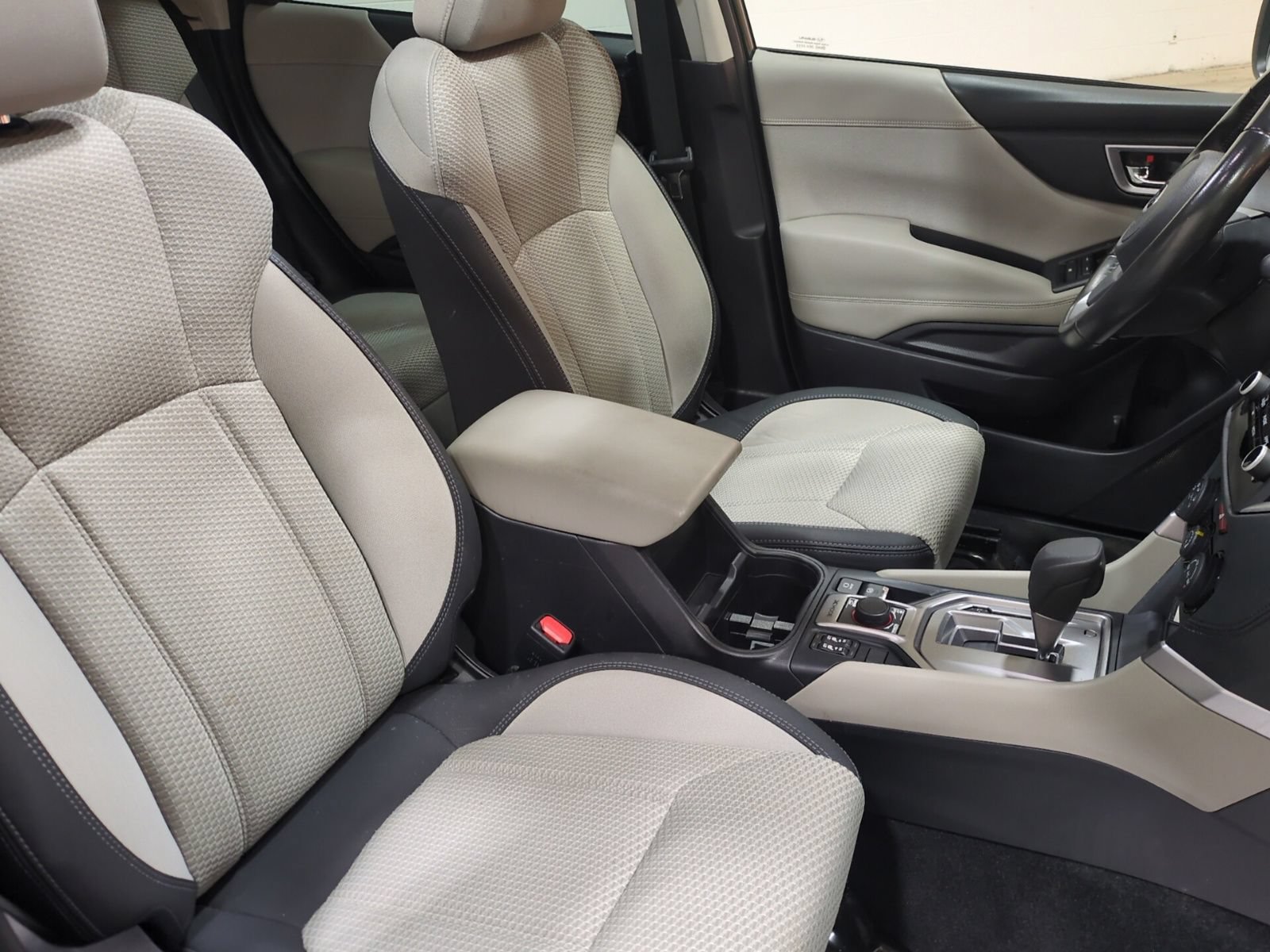 Certified 2022 Subaru Forester Premium AWD/4WD image 10