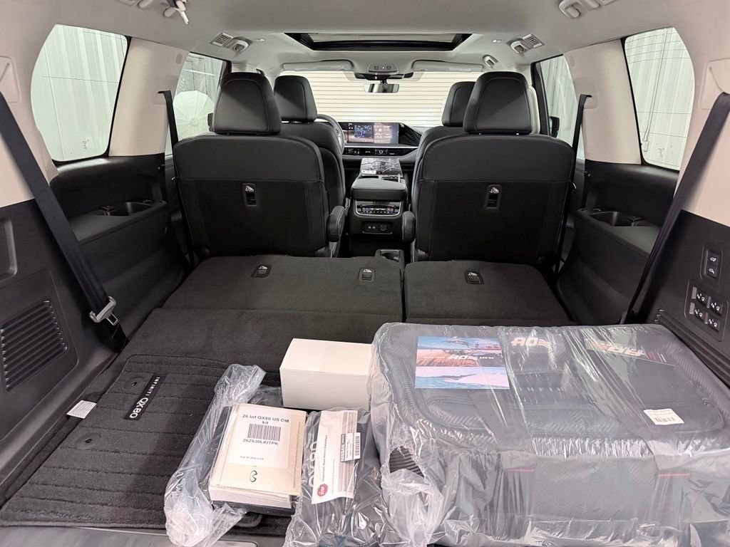 Certified 2026 INFINITI QX80 Luxe w/ Cargo Package RWD image 39
