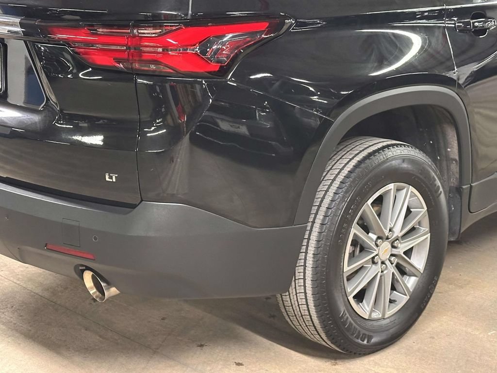 Certified 2023 Chevrolet Traverse LT w/ LPO, Floor Liner Package AWD/4WD image 11