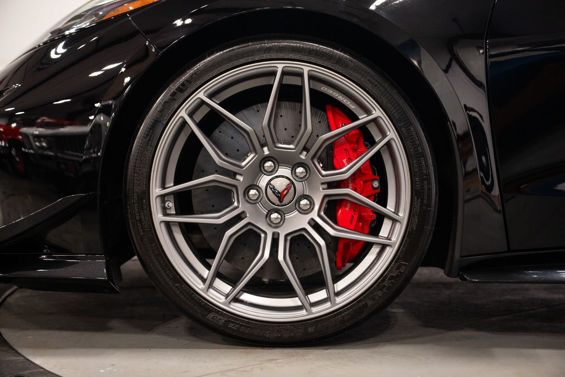 Used 2023 Chevrolet Corvette Z06 w/ Z07 Performance Package RWD image 7