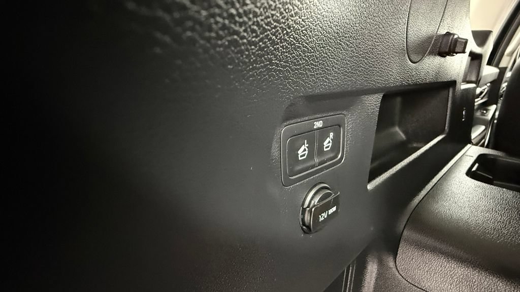 Used 2022 Kia Telluride LX AWD/4WD image 31