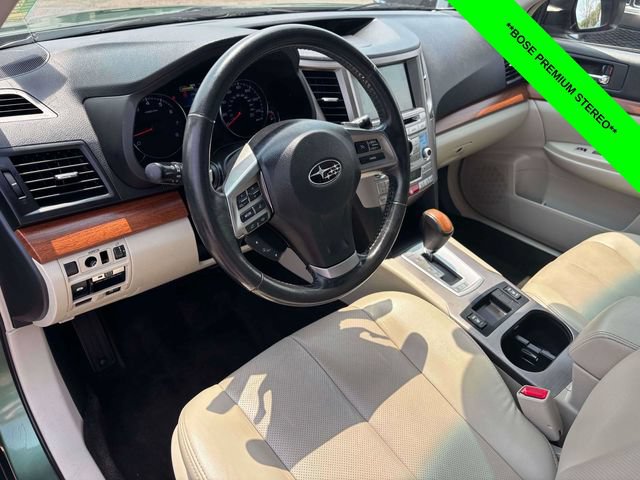Used 2014 Subaru Outback 2.5i Limited AWD/4WD image 9