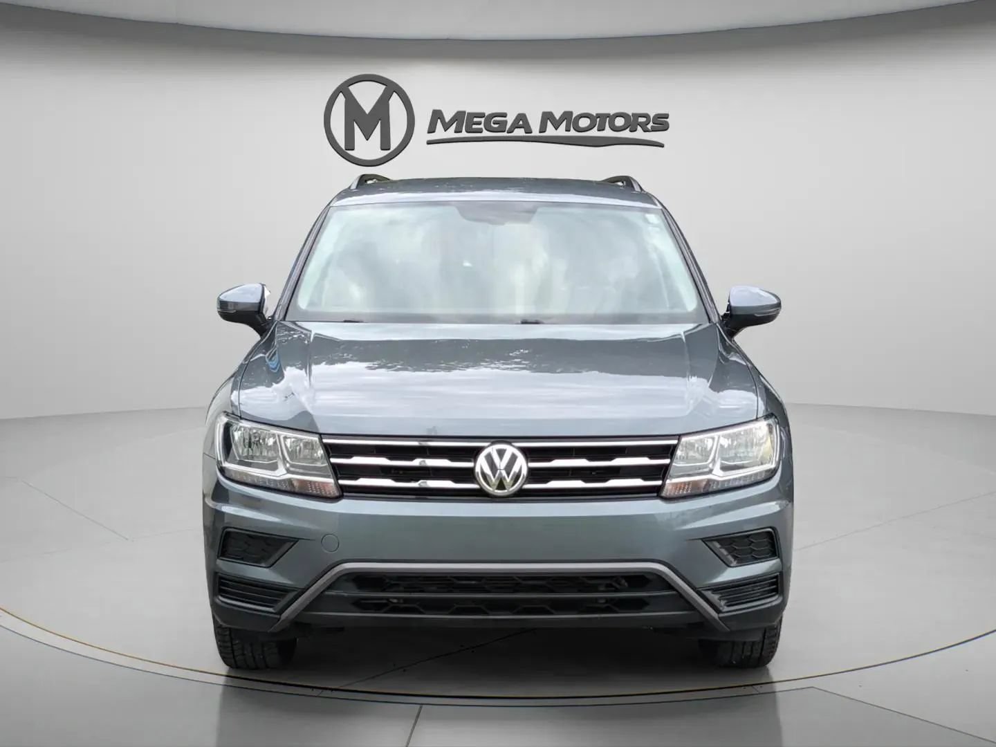 Used 2021 Volkswagen Tiguan SE FWD image 12