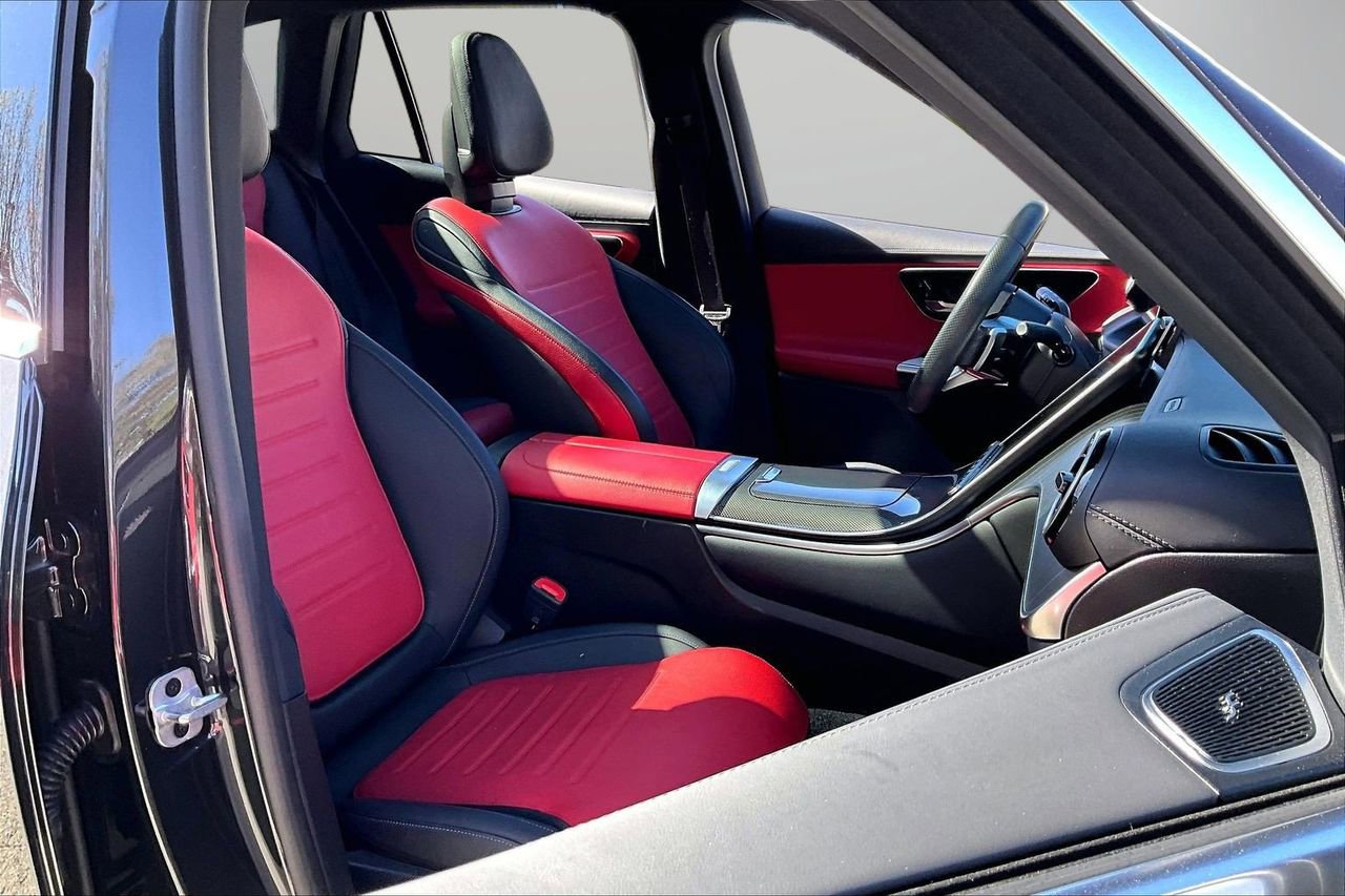 Used 2023 Mercedes-Benz GLC 300 image 24