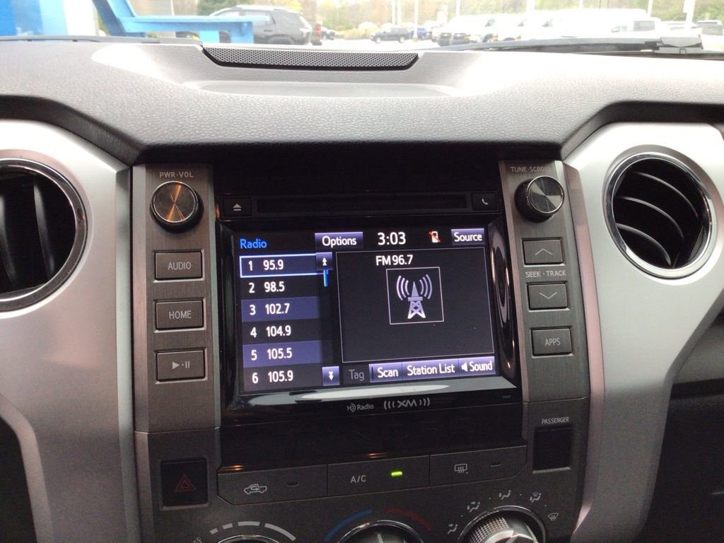 Used 2017 Toyota Tundra SR5 w/ TRD Off Road Package image 20