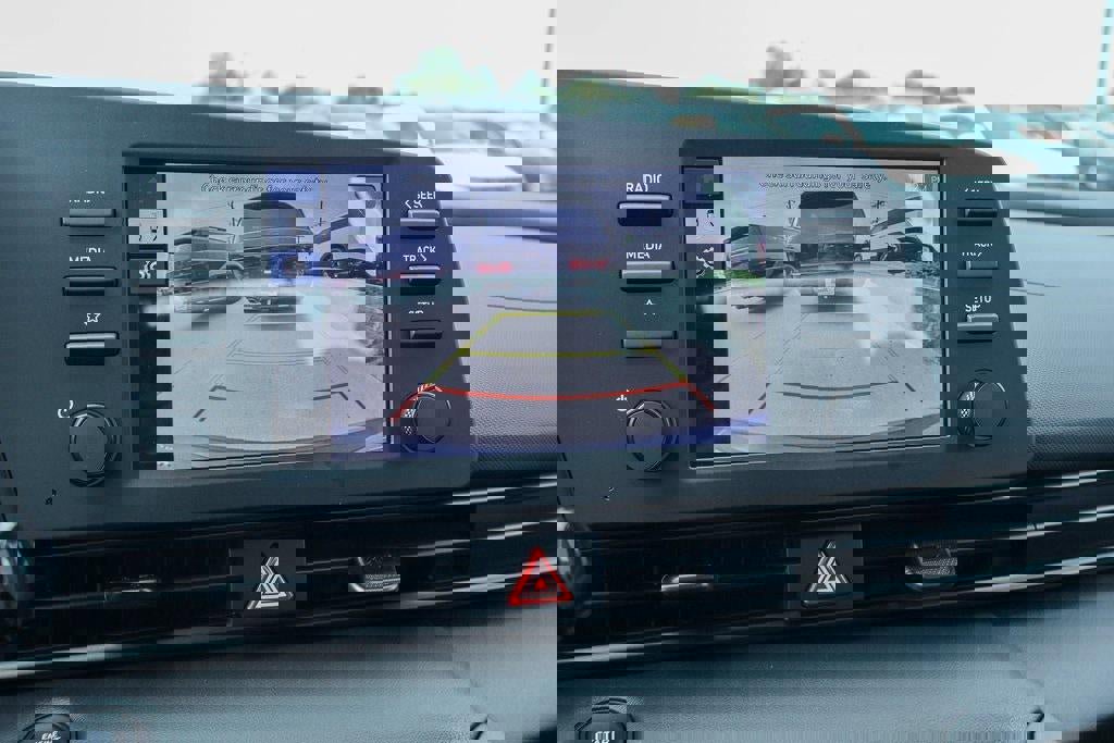 New 2026 Hyundai Elantra SEL Sport Premium image 4