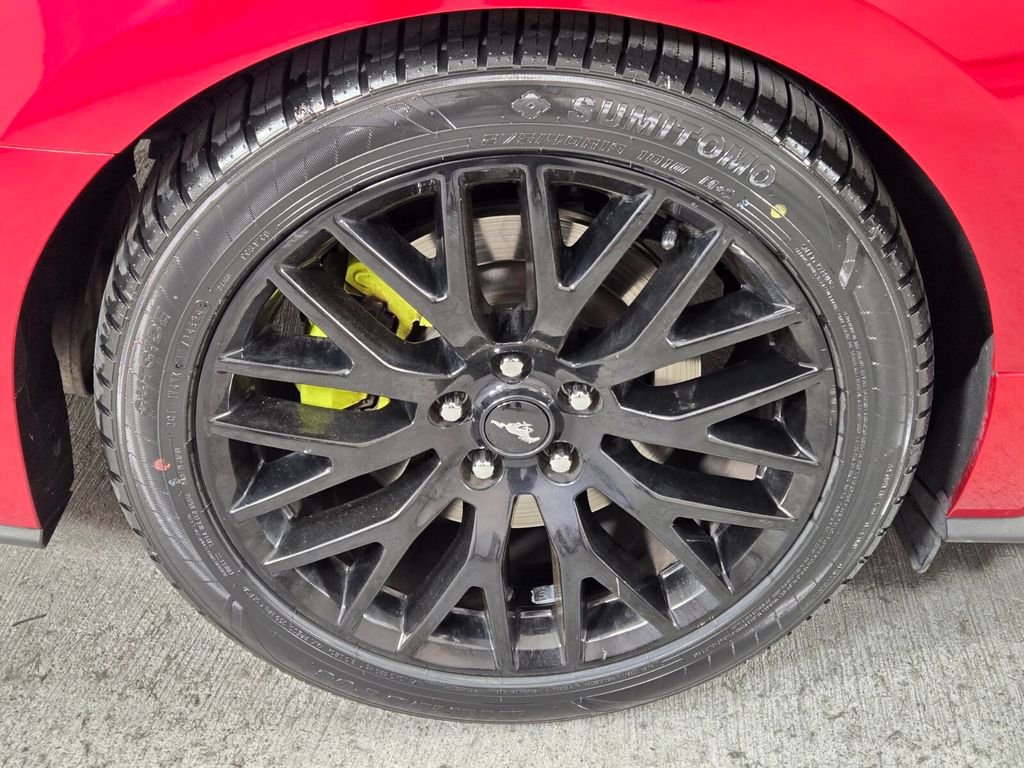 Used 2020 Ford Mustang GT Premium w/ GT Performance Package RWD image 11