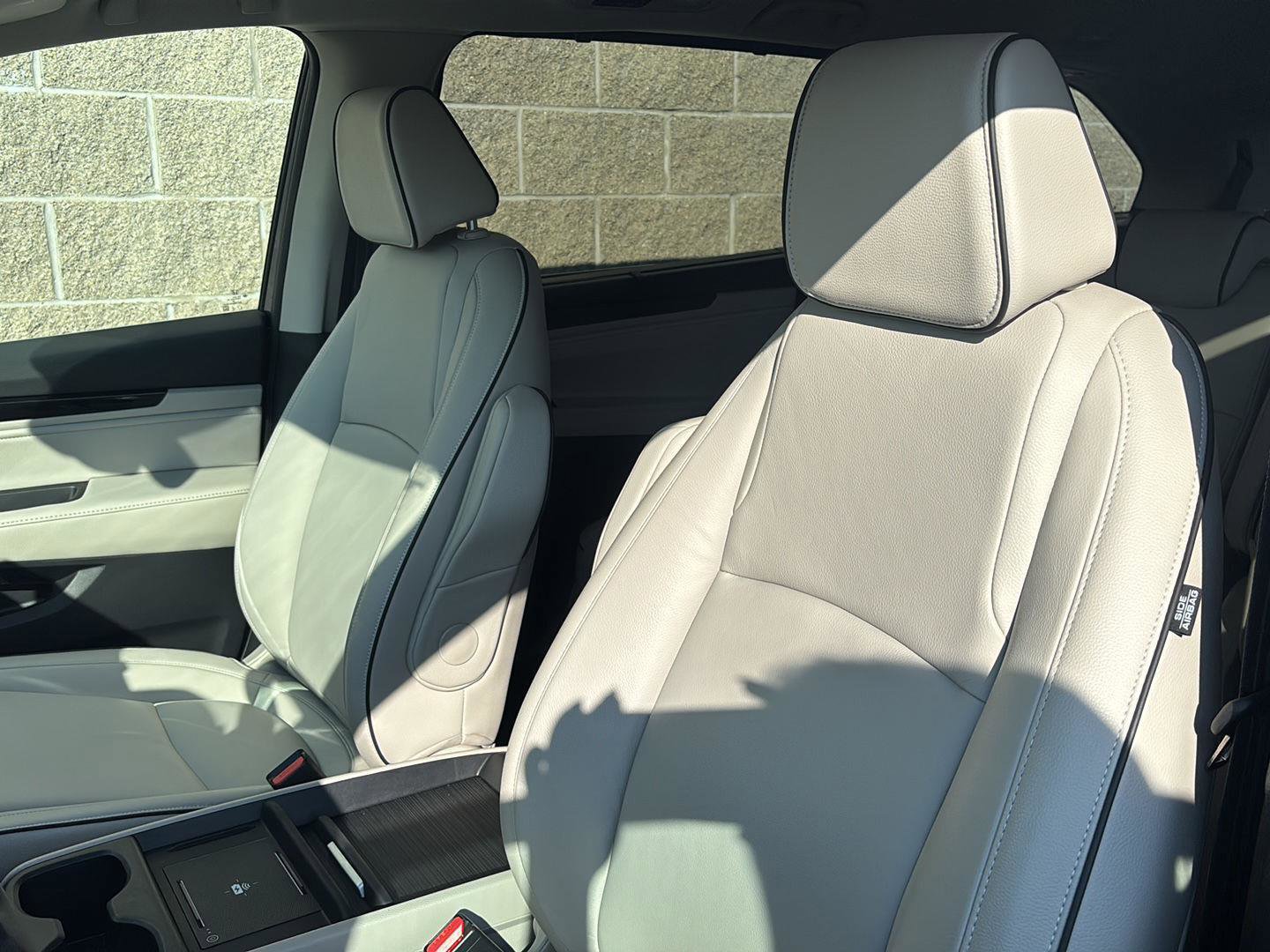 Used 2025 Honda Odyssey Touring image 32