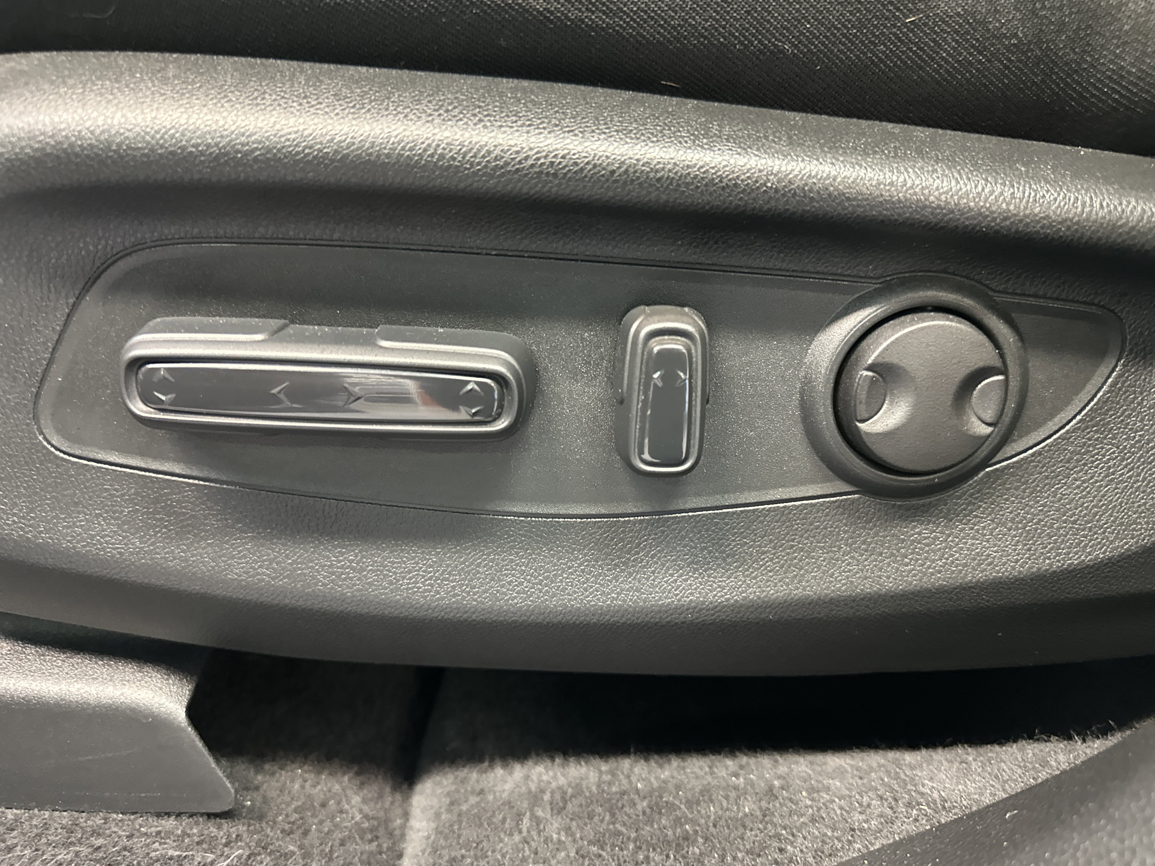 Used 2024 Honda CR-V EX image 23