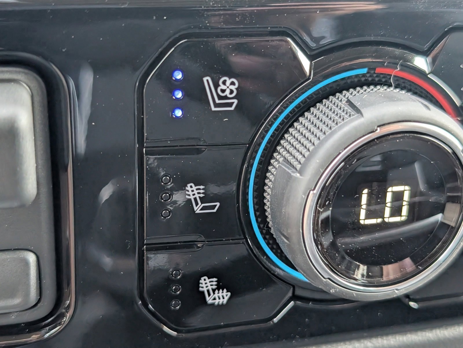 New 2026 Chevrolet Silverado 2500 LTZ w/ LTZ Premium Package image 20