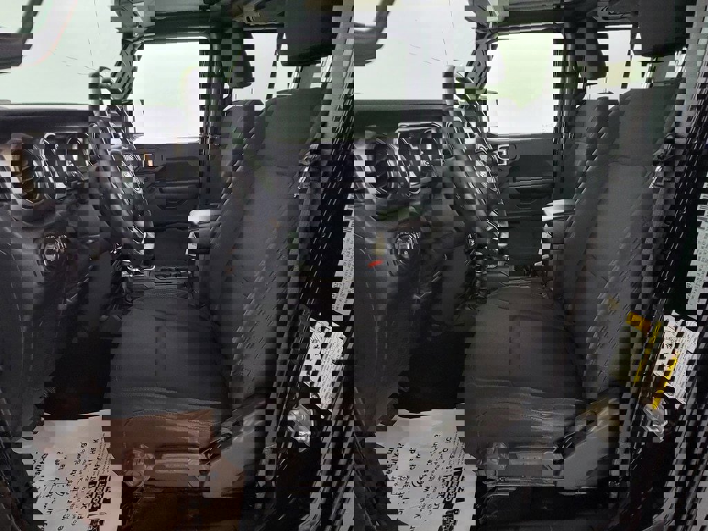 Used 2018 Jeep Wrangler Unlimited Sport S image 14