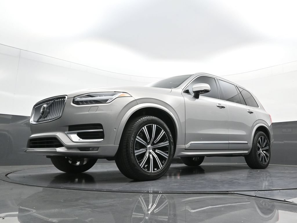 Used 2024 Volvo XC90 B6 Plus AWD/4WD image 24