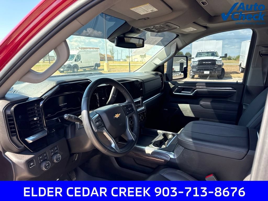 Used 2025 Chevrolet Silverado 2500 LTZ w/ LTZ Texas Edition AWD/4WD image 12