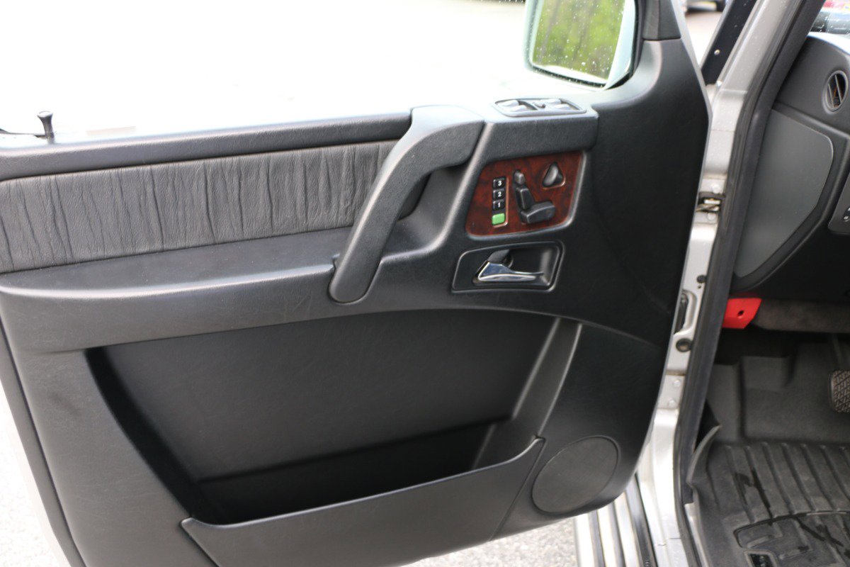 Used 2002 Mercedes-Benz G 500 image 14