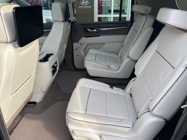 Certified 2024 GMC Yukon XL Denali w/ Denali Reserve Package image 26