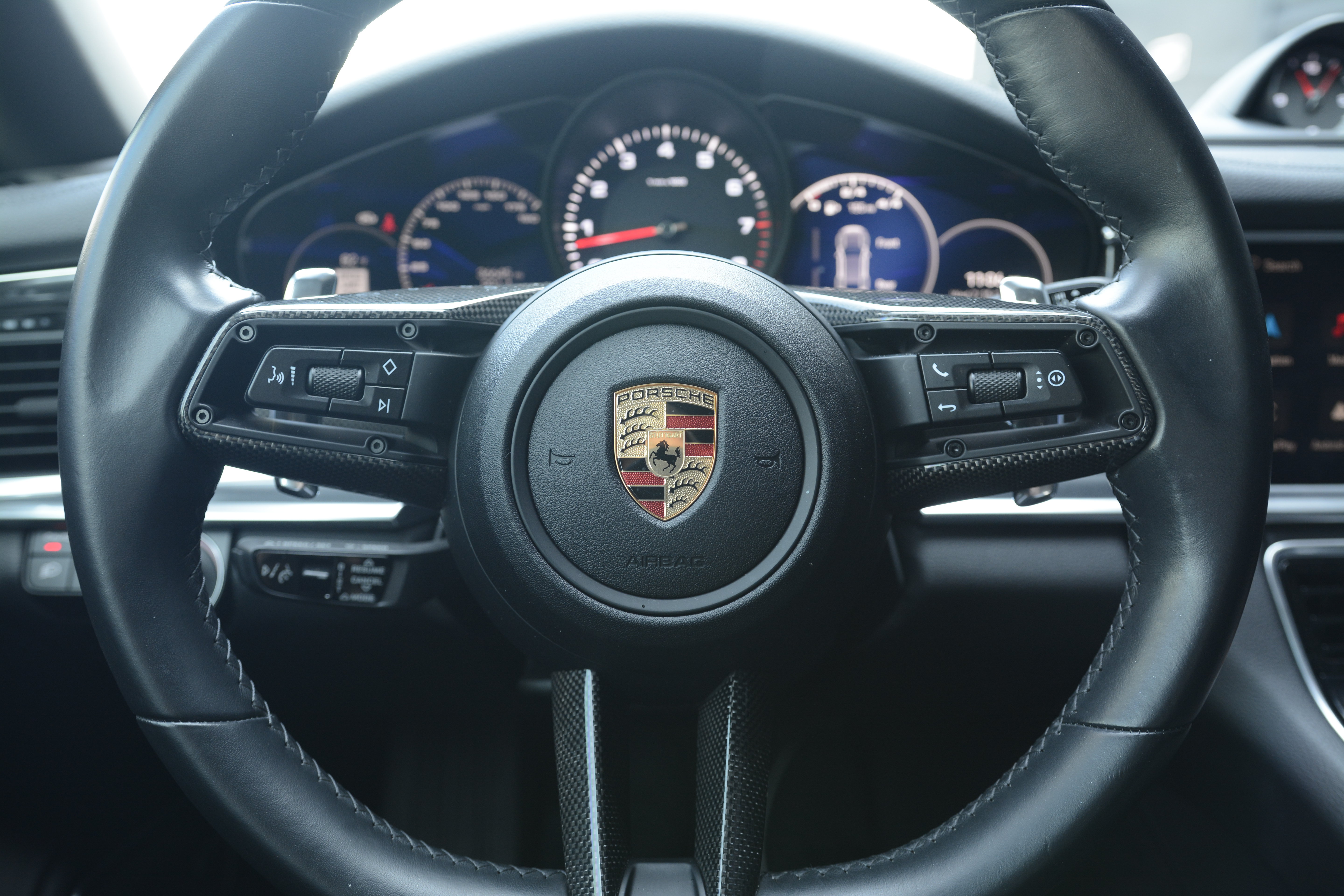 Certified 2023 Porsche Panamera Platinum Edition RWD image 16