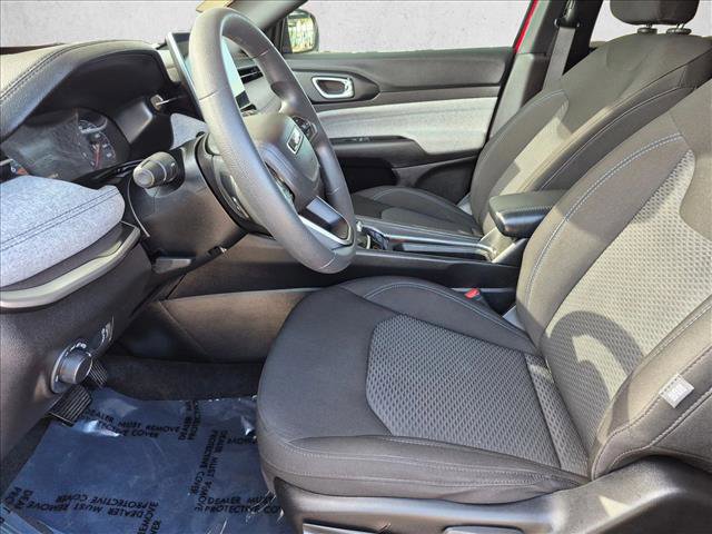 Used 2023 Jeep Compass Sport AWD/4WD image 11