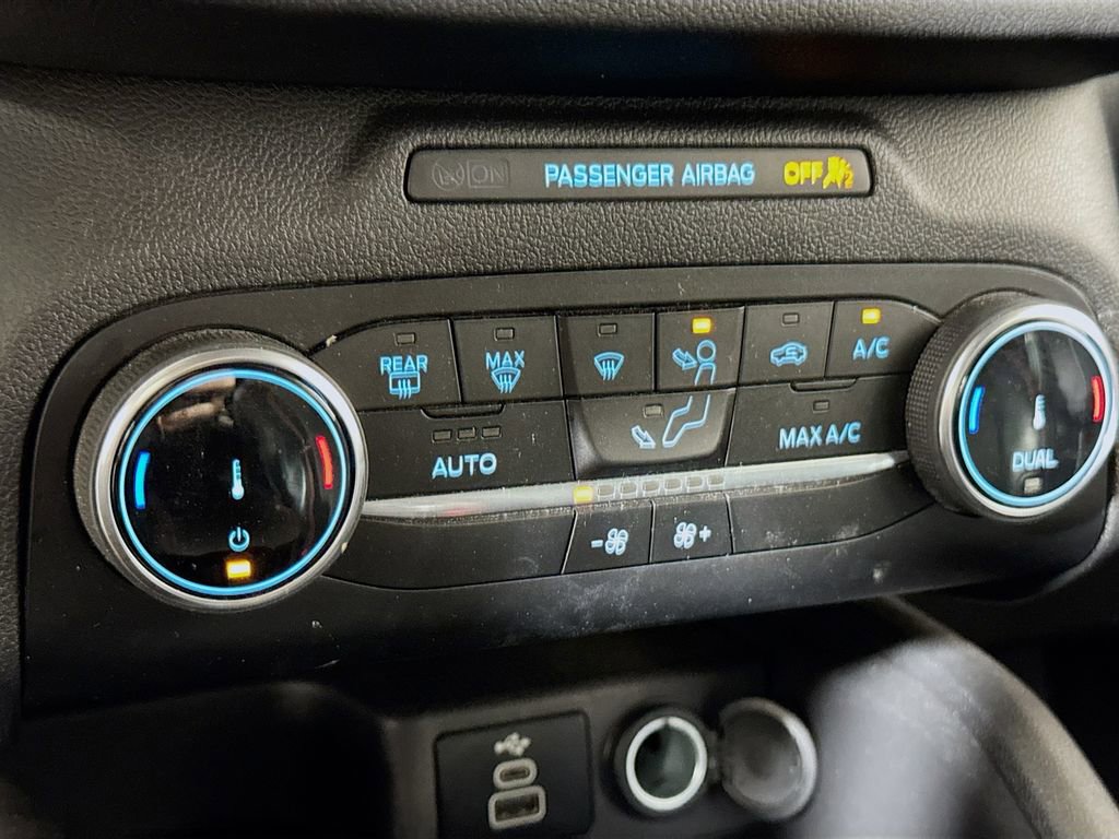 Used 2024 Ford Escape ST-Line image 13