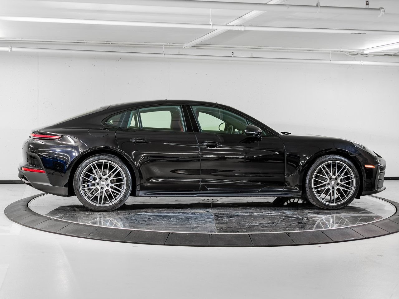 New 2026 Porsche Panamera RWD image 8