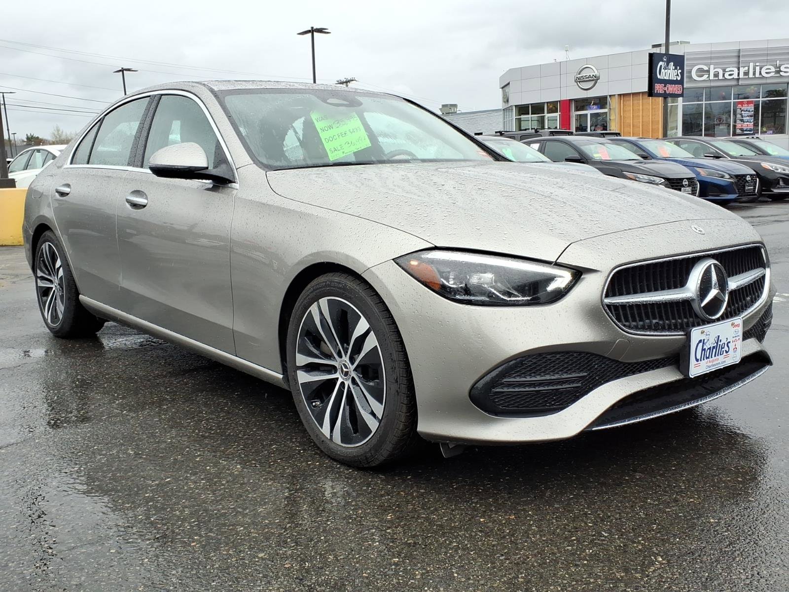 Used 2022 Mercedes-Benz C 300 4MATIC Sedan image 3
