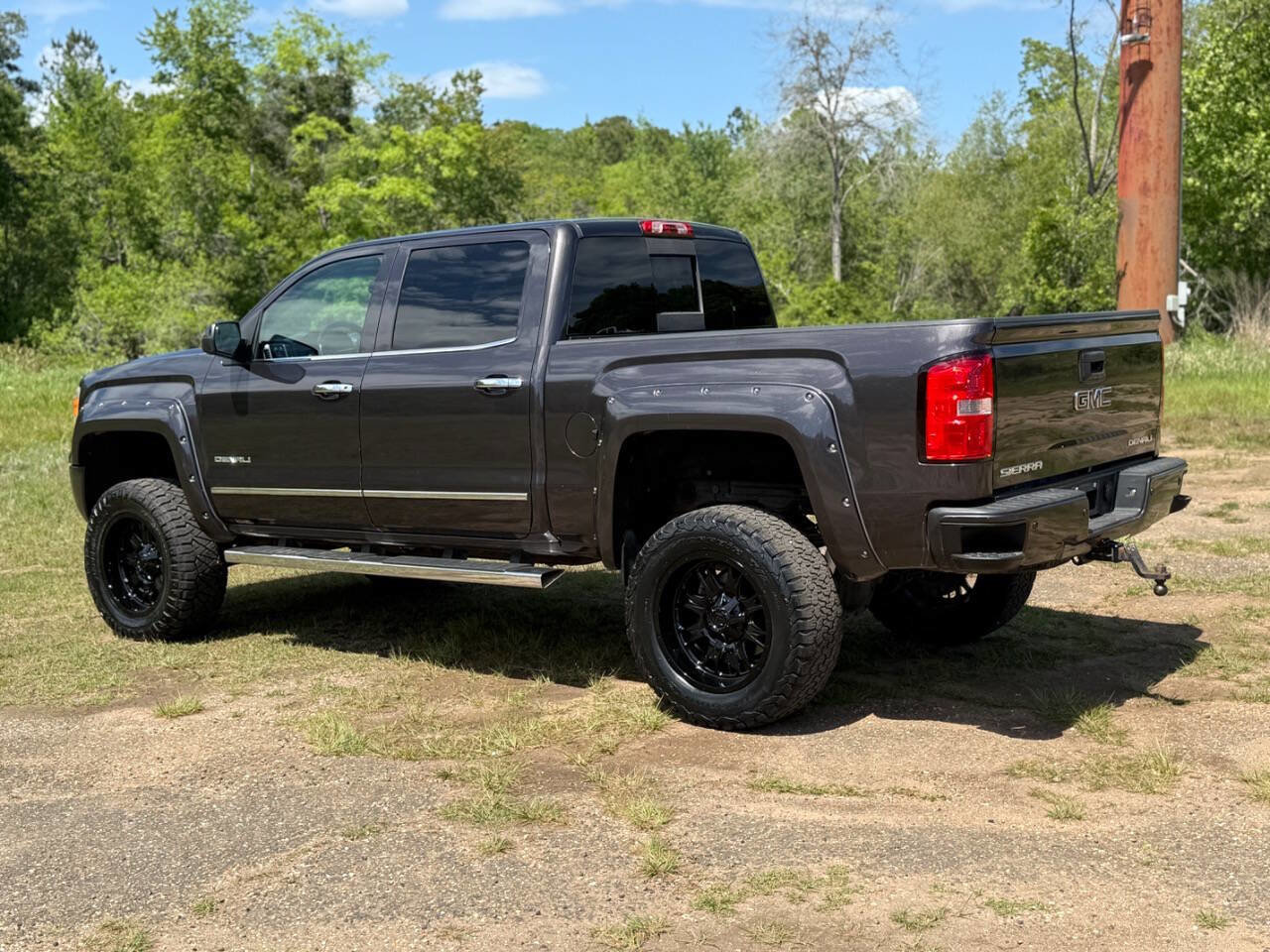 Used 2014 GMC Sierra 1500 Denali w/ Driver Alert Package image 3